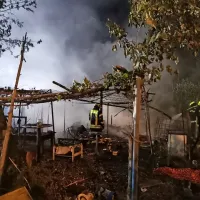 Ponoči gasili barako na Srminu, večer prej pa kuhinjo v Kortah