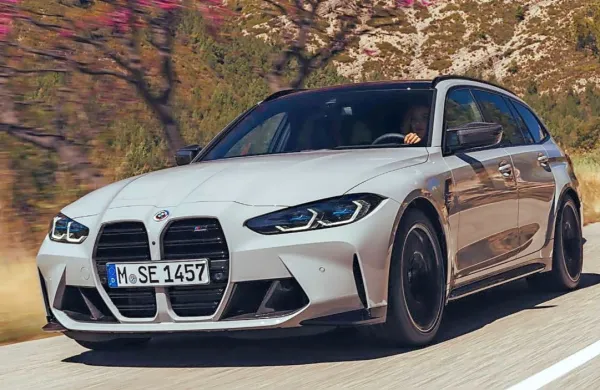 Po dolgih mesecih čakanja so pri BMW predstavili najnovejšega 
člana družine M. Gre za karavansko izvedbo modela M3 (G81), ki ga 
do zdaj še niso imeli v redni ponudbi.