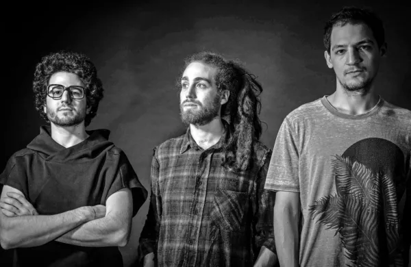 Na JEFF drevi prihaja izraelski instrumentalni trio Tatran. 