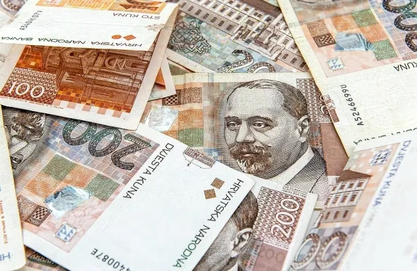 Menjalni tečaj so postavili pri 7,53450 kune za evro.
