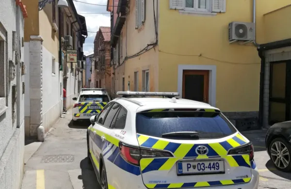 Po mestu iskali &ldquo;nagca&rdquo;