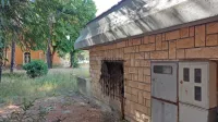 Črpališče fekalnih voda vsega Portoroža so zgradili leta 1974, 
Okolje Piran pa ga ne more niti obnoviti, saj zavod za varstvo 
kulturne dediščine vztraja, da bi s tem skrunilo kulturno dediščino. 
