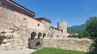Občina želi  z dva milijona evrov vrednim projektom zaokrožiti 
podobo rimskodobne Kastre in jo obiskovalcu približati skozi 
zanimiva doživetja. 