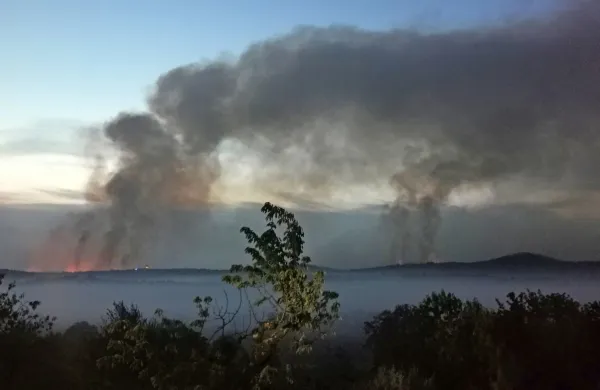 Večerni pogled s Kostanjevice na Krasu