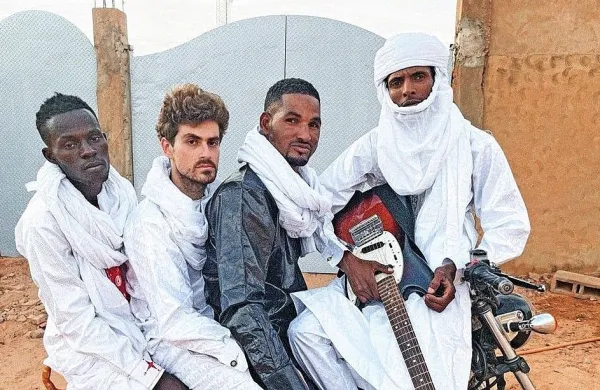 Na gradu Kromberk bo s soborci nastopil tudi  ambasador 
afriškega bluz rocka Mdou Moctar.