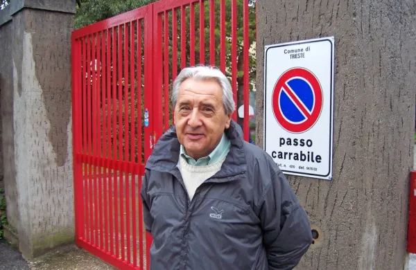V 81. letu starosti je po dolgi bolezni umrl tržaški športni novinar, 
kulturni delavec, pisatelj in športnik Mario Šušteršič.
