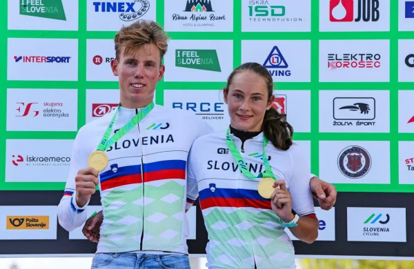 Državna prvaka v eliminatorju sta Jakob Klemenčič in Nastja Ahačič. 