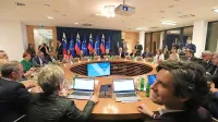 Vlada Roberta Goloba je ohranila višino plačnih razredov, ki so bili za ministre in tudi za državne sekretarje določeni v mandatu prejšnje 
vlade. 