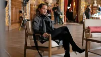 V zelo zahtevne čevlje Irme Vep je po Maggie Cheung in ikoni 
francoskega nemega filma Misadori stopila zvezdniška igralka 
Alicia Vikander.