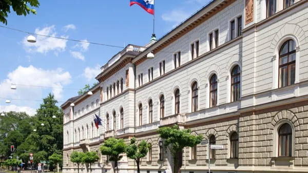 Volilci bodo novega predsednika izbirali na volitvah 23. oktobra.