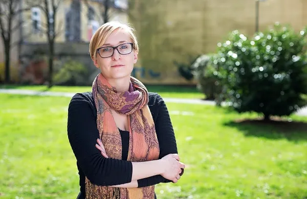 Komisija za preprečevanje korupcije (KPK), ki je zaključila obravnavo anonimne prijave glede očitkov o zaposlitvi Maje Tašner 
Vatovec v kabinetu ministra za delo Luke Mesca, ni potrdila kršitev 
zakona o integriteti in preprečevanju korupcije.