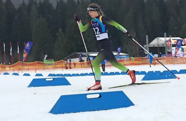 Na pripravah na Norveškem je v tragični nesreči umrla mlada 
članica slovenske reprezentance A v smučarskem teku Hana Mazi 
Jamnik.