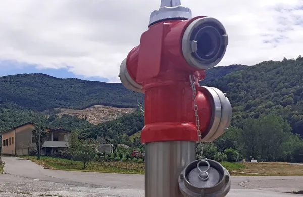 Kmetje imajo zdaj za namakanje na voljo vodo iz hidrantov.