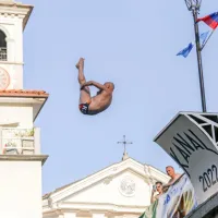 FOTO in VIDEO: Skoki z mosta v Kanalu