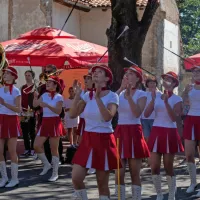 FOTO: 50 let Praznika terana in pr&scaron;uta napolnilo Dutovlje
