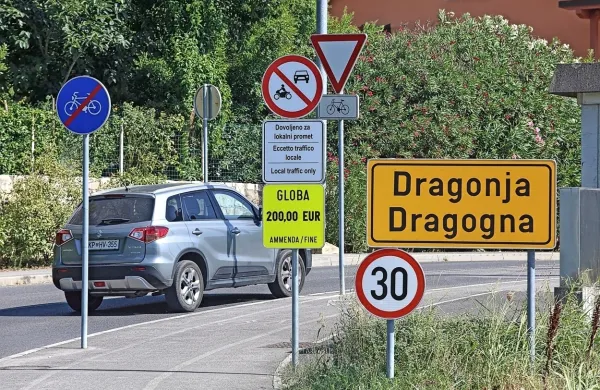 Domačinu je prekipelo, ko je gledal, kako turisti kršijo prepoved.
