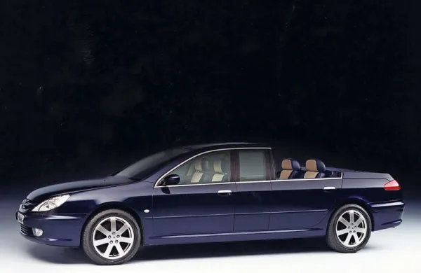 Peugeot 607 paladine.