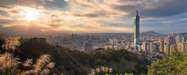 Tajvan poleg Hong Konga, Singapurja in Južne Koreje velja za 
enega izmed štirih Malih azijskih tigrov.