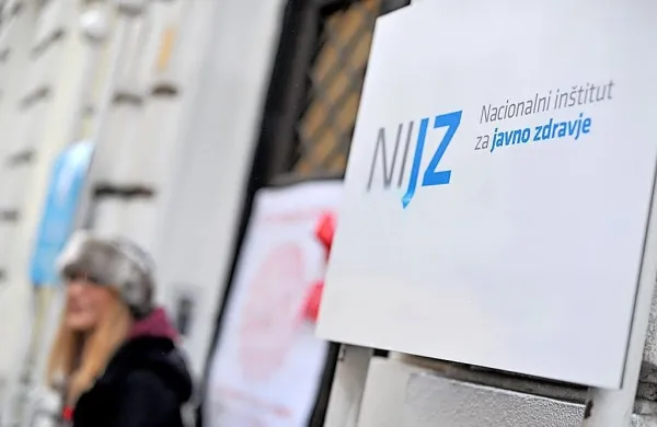 Nacionalni inštitut za javno zdravje (NIJZ) je objavil razpis za 
imenovanje generalnega direktorja NIJZ in razpis za imenovanje 
strokovnega direktorja