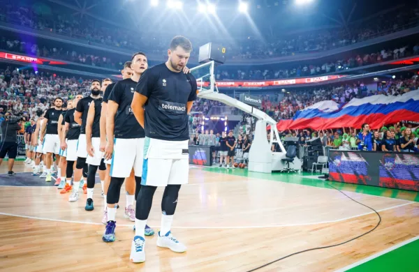  Slovenski košarkarji so vpisali peto zmago v kvalifikacijah za 
svetovno prvenstvo 2023. 