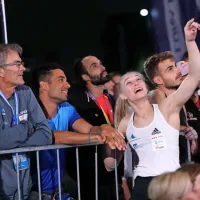 FOTO: Navija&scaron;ko vzdu&scaron;je na polfinalnem večeru pod koprsko steno velikanko