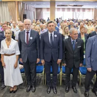 Pahor na srečanju internirancev: Ohraniti je treba vero in upanje v trajni mir