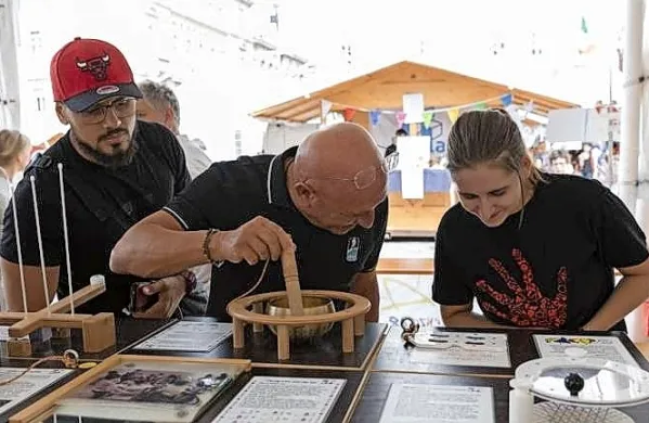 Festival Maker Faire Trieste tudi danes vabi k obisku.