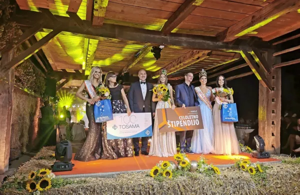 Naslov miss Slovenije je na finalu v Braslovčah osvojila 23-letna 
Vida Milivojša iz Ljubljane.