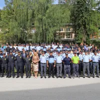 Pri gašenju požara na Krasu je skupaj sodelovalo več kot 300 policistov. 