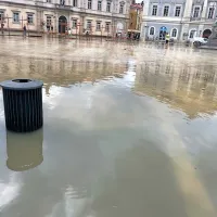 Tartinijev trg znova pod vodo