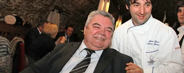 Franko Lukež je bil pogosto gost v Sloveniji, zelo rad je prihajal tudi 
na Zemono k Tomažu Kavčiču (za njim).