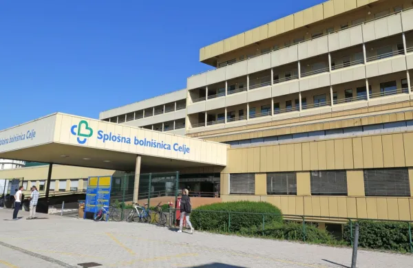 Zaradi zamenjave identitete dveh bolnikov je zdravstveni inšpektorat v Splošni bolnišnici (SB) Celje uvedel inšpekcijski postopek v 
skladu s svojimi pristojnostmi, so sporočili z inšpektorata. 