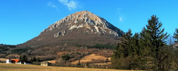 Nanos, zaradi ustanovnega sestanka TIGR primorska “sveta” gora in simbol boja Primorcev za svobodo