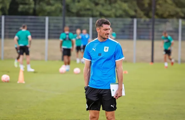 Albert Riera je Olimpiji očitno hitro vcepil sodoben koncept igre.