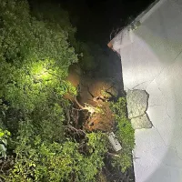 Pri Pre&scaron;nici se je na stanovanjsko hi&scaron;o vsul zemeljski plaz