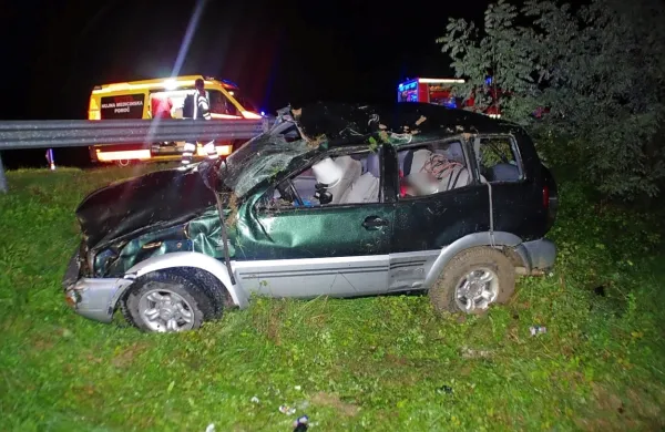 Na Ajdovskem ukradli tovorno vozilo, stroj in gorivo