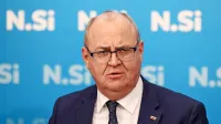 V NSi (na fotografiji vodja poslanske skupine Jožef Horvat) so s 
svojim predlogom sprememb  dohodnine prehiteli vladnega. 