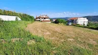 Eno od ponujenih zemljišč v Sv. Antonu