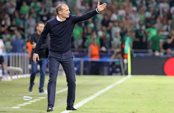 Massimilianu Allegriju na klopi Juventusa ne gre po načrtih, a  ima 
še  podporo vodstva kluba. 