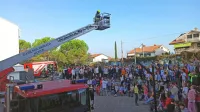 Vaja uspela, gasilci re&scaron;ili otroke in ravnateljico