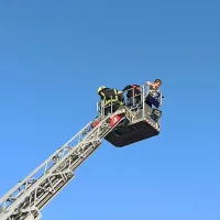 Vaja uspela, gasilci re&scaron;ili otroke in ravnateljico