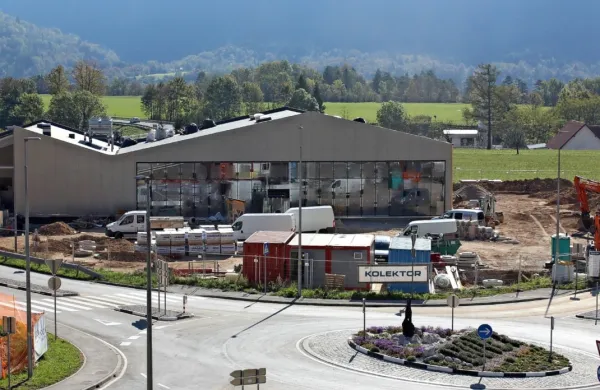 Spar računa na živahen Kanin
