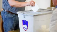 Volilna kampanja pred nedeljskim prvim krogom volitev predsednika republike se izteka