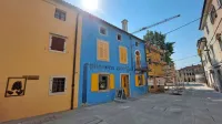 Pilonova galerija bo zaradi gradbenih posegov za javnost zaprta 
vsaj do poletja 2023, a to ne pomeni, da v tem času ne bo 
delovala.