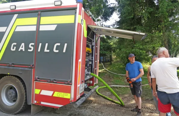 Plačilo prevoza vode med su&scaron;o