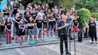 Marcel Štefančič jr. med svojim nagovorom 23. maja: “Več nas je, 
ker imamo prav”.