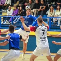Izolani so bolj&scaron;i od Hrpeljcev