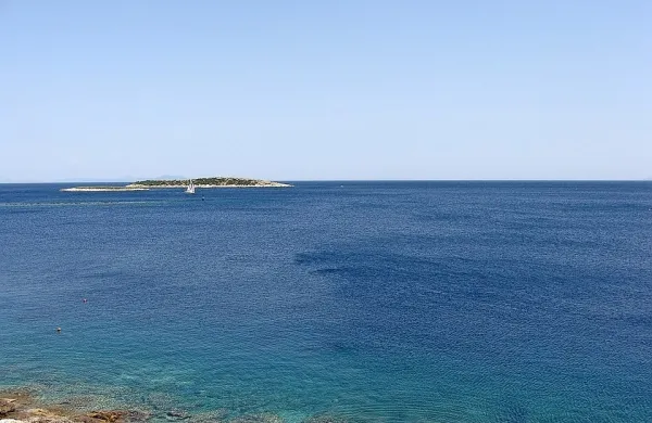 Srbski potapljači so v hrvaških vodah blizu otoka Vis našli 
izgubljeno ladjo jugoslovanske vojne mornarice. Fotografija je 
simbolična.