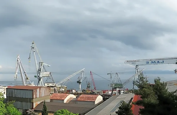 Ladje bi po neuradnih informacijah gradili v reški ladjedelnici 3. 
maj.
