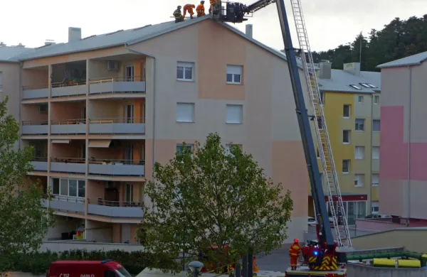 Na fotografiji so zadnji zgrajeni stanovanjski bloki v Sežani pred 12 
leti. 